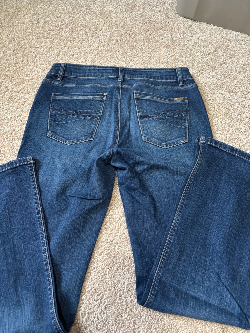 White House Black Market Women's Dark Blue Bootcut Jeans in size 10 short